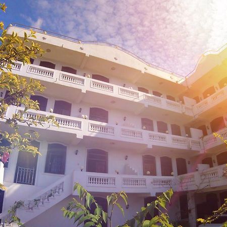 Dew Grand Regency Lejlighed Bataduwa Eksteriør billede