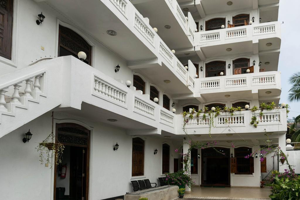 Dew Grand Regency Lejlighed Bataduwa Eksteriør billede